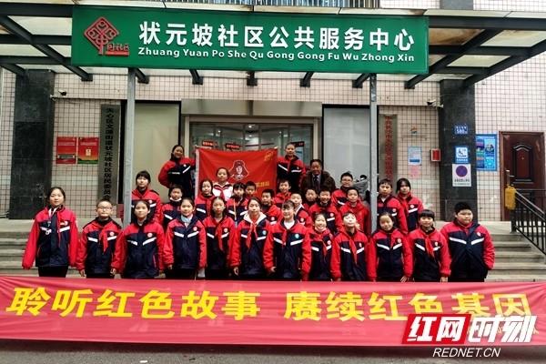 此人官至国军兵团司令，却三次被俘，坐牢仍执迷不悟，69岁死狱中